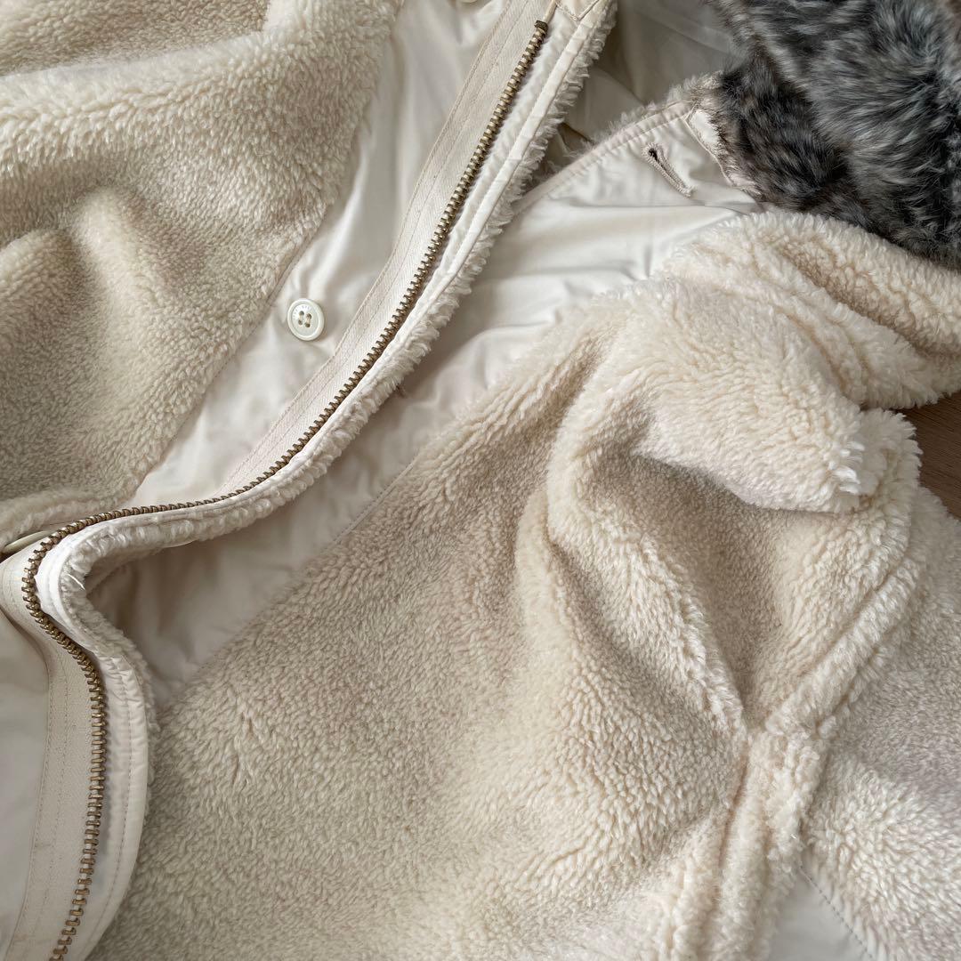 hyke フード付きボアコート