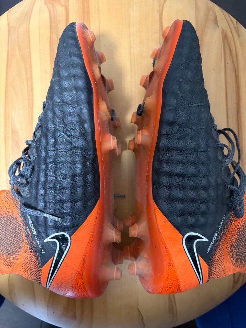 Nike Phantom サッカーシューズ FG マジスタ