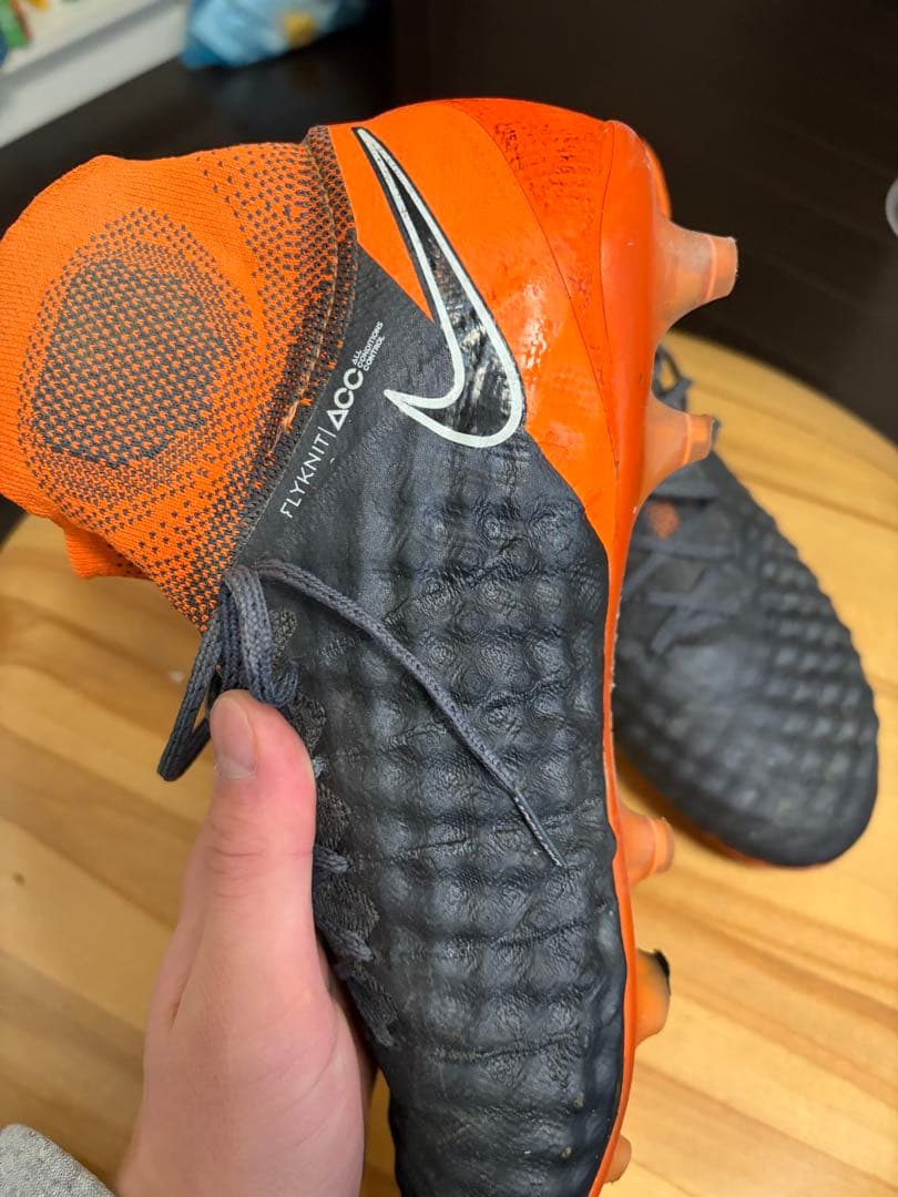 Nike Phantom サッカーシューズ FG マジスタ