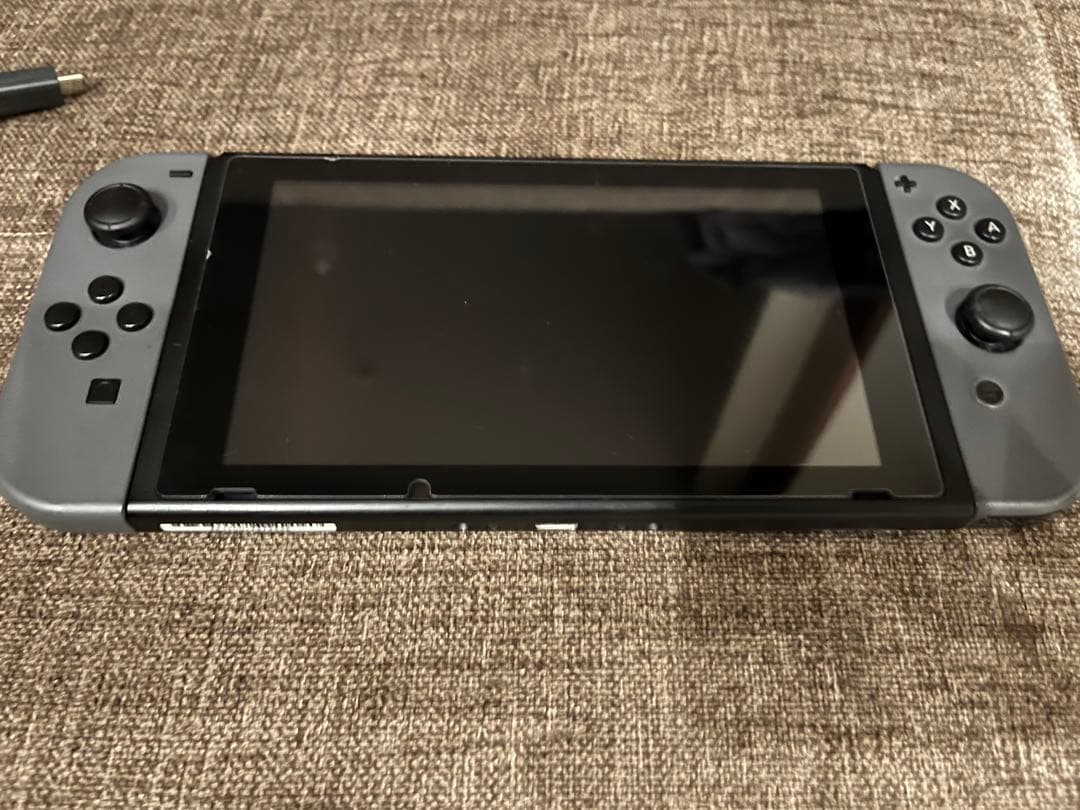 Nintendo Switch グレー　NEW 本体　保護　ケース付き