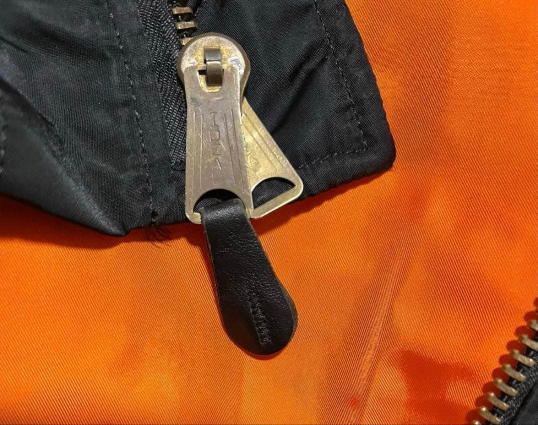 MA-1スタイル リバーシブル　ブラック　オレンジ　ジャケット