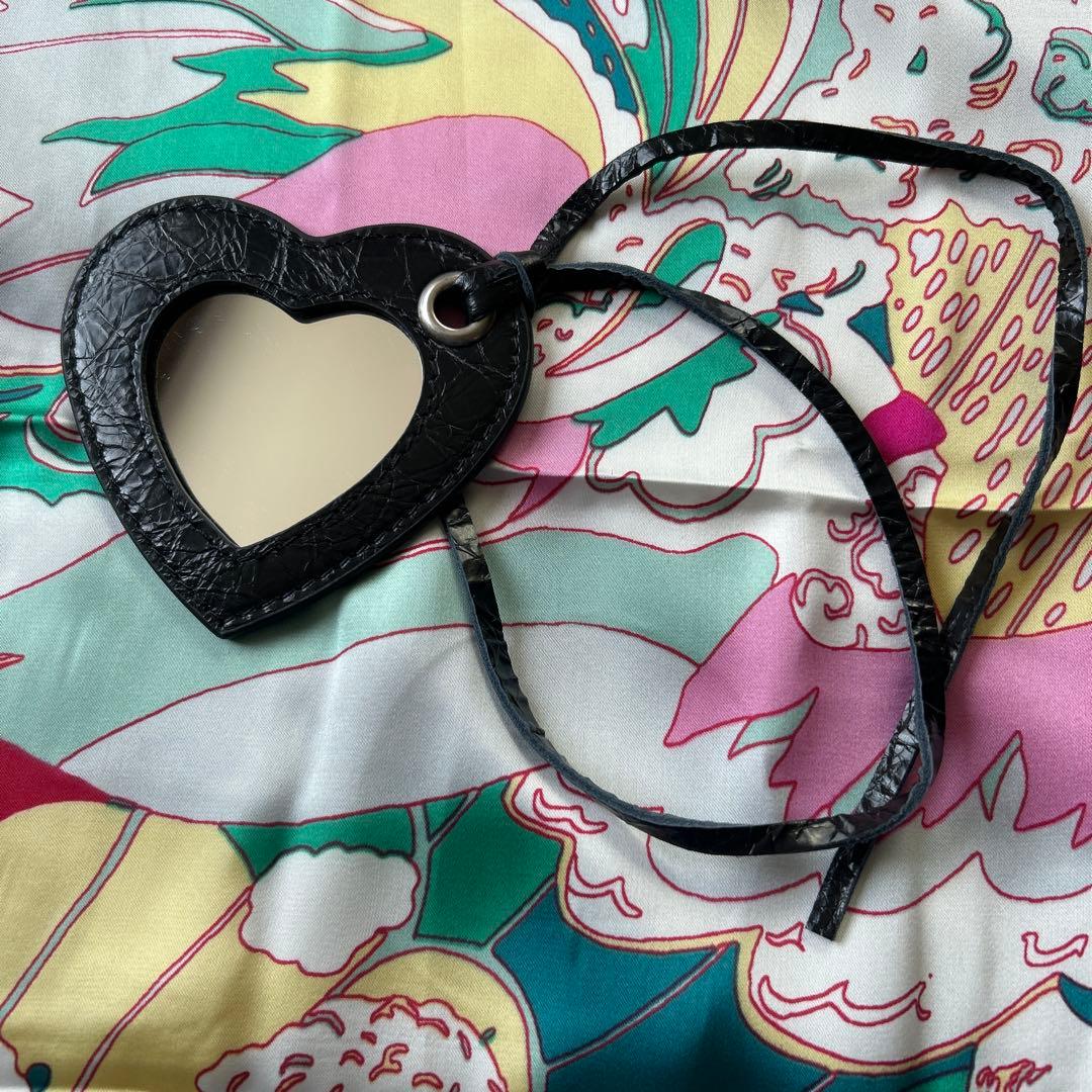 Balenciaga バレンシアガ　ハートミラー　チャーム