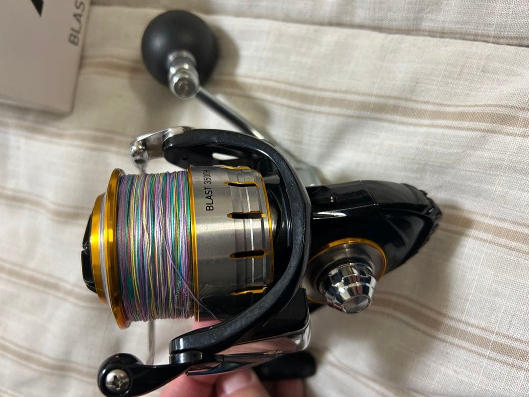 ブラスト　4000Hと3500Hスプール付