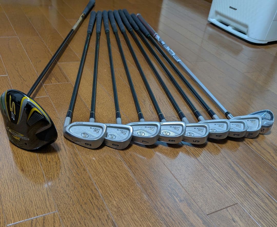 プーマキャディバッグ＆コブラゴルフクラブセット