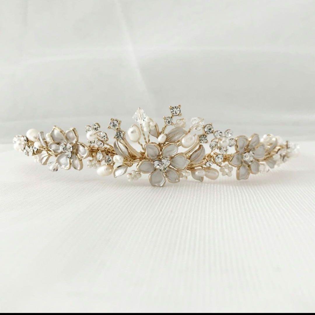 ANNAN WEDDING　ピアス・ネックレス・ティアラ　ゴールド