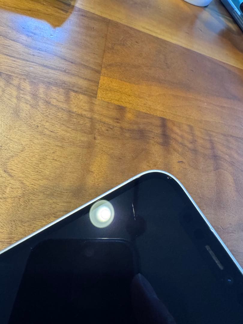 Apple iPhone 12 ホワイト 本体　64GB バッテリー84%