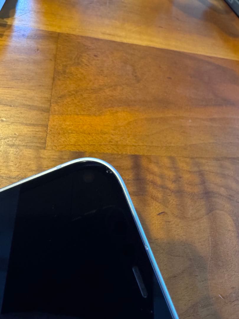 Apple iPhone 12 ホワイト 本体　64GB バッテリー84%