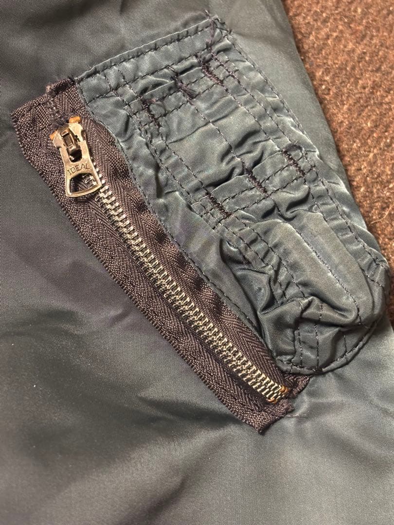 アルファインダストリーズ USA ALPHA MA-1 フライトジャケット