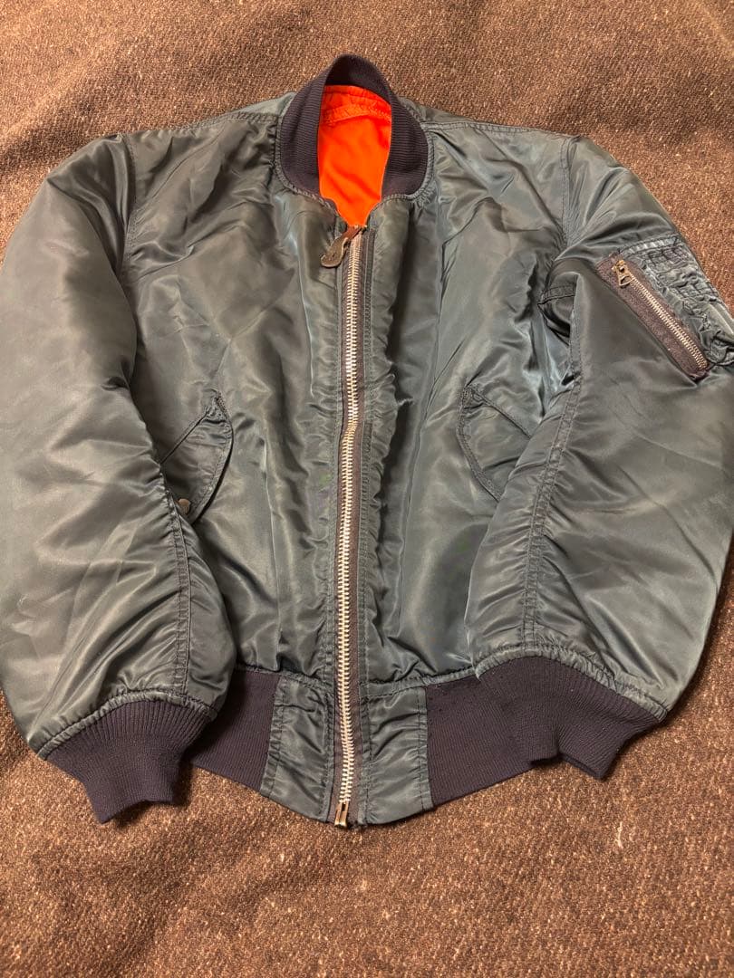 アルファインダストリーズ USA ALPHA MA-1 フライトジャケット