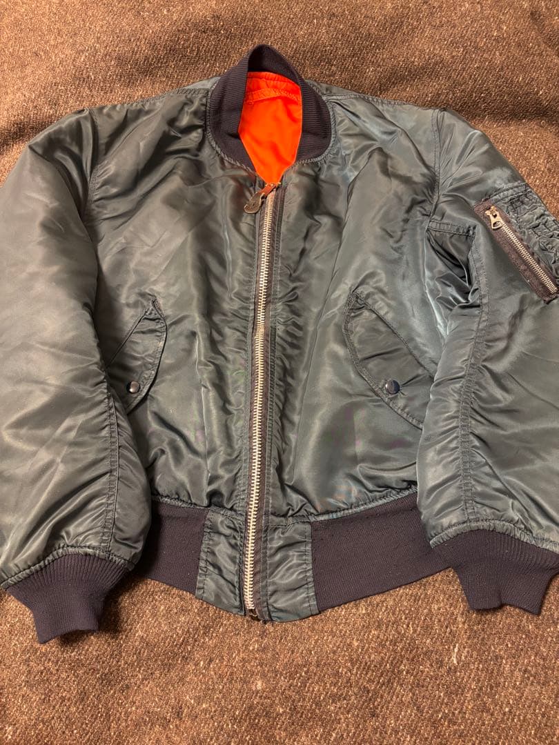 アルファインダストリーズ USA ALPHA MA-1 フライトジャケット