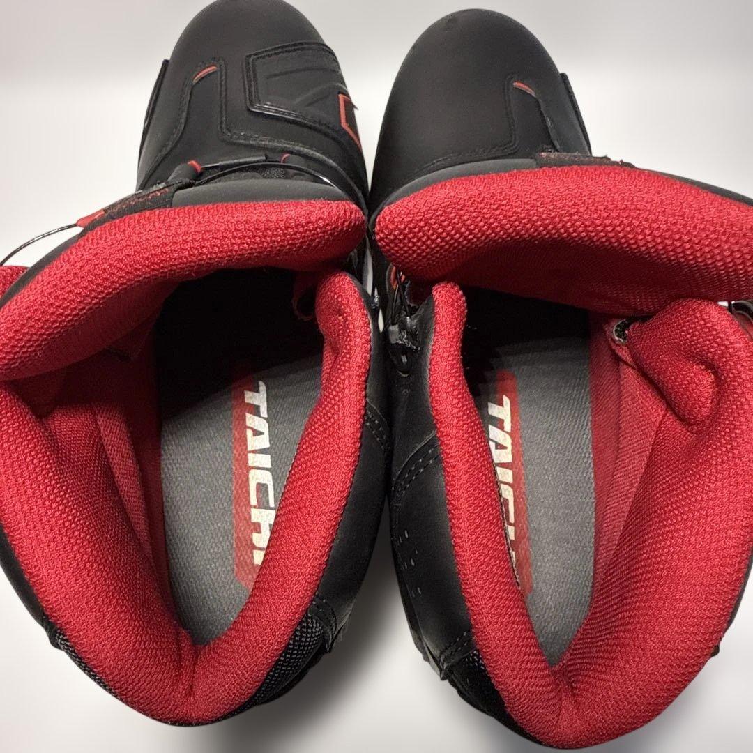 【無】TAICHI バイクシューズ ブラック/レッド27.0センチ