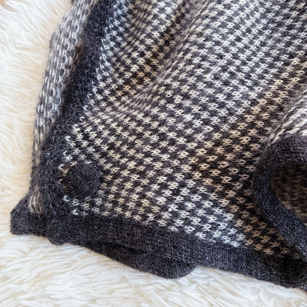 【モヘヤ混】ダーマコレクション　エレガントラインのニットポンチョ　千鳥格子柄