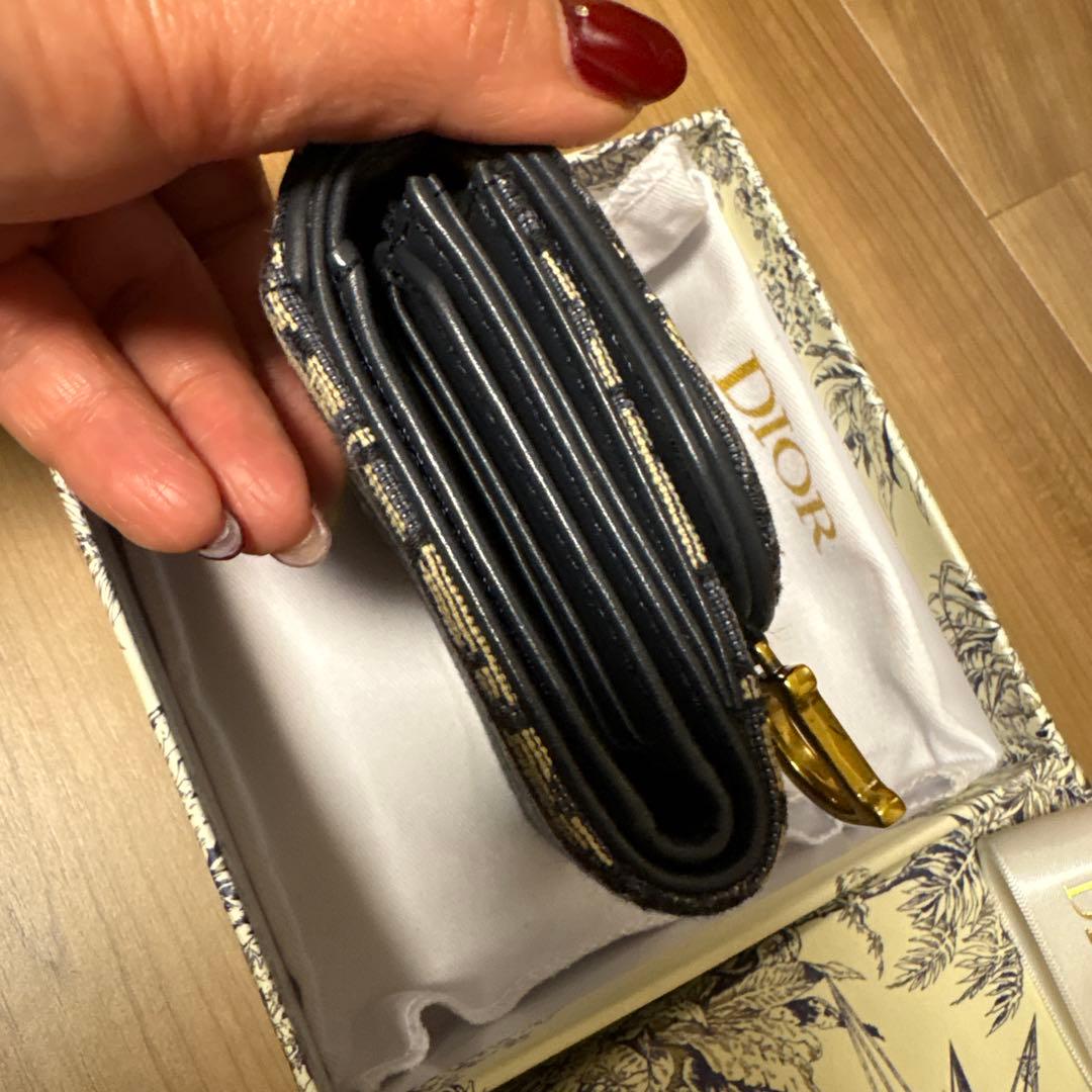 クリスチャンディオール折財布