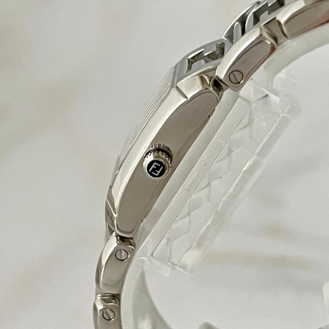 【稼働品】FENDI 1200L FFロゴ ダイヤ4P ピンクシェル 腕時計