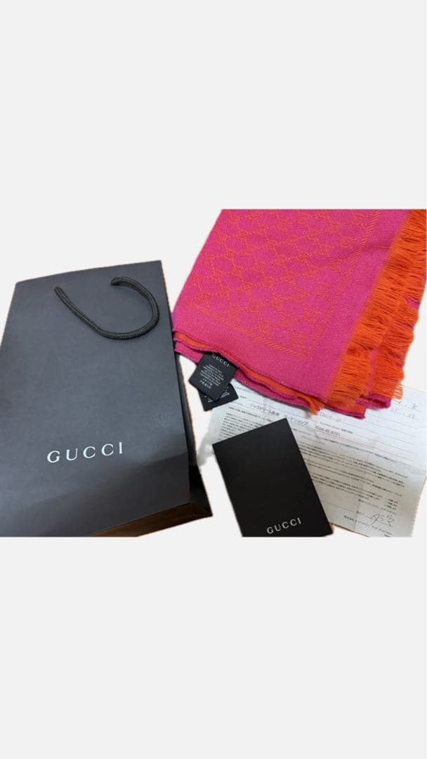 レア‼️今だけ値下げ‼️GUCCI ピンクオレンジ マフラー ほぼ未使用