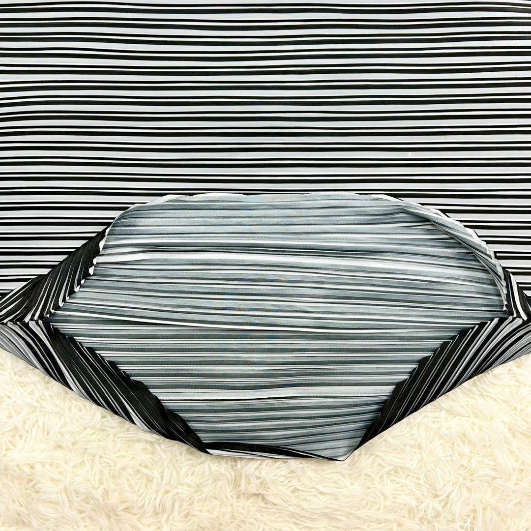 良品　プリーツプリーズ　チュニック　総プリーツ　ストライプ　グレー　3