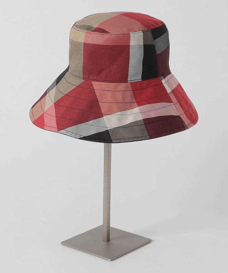 【新品】ブルーレーベル　リバーシブル　 ツバ広バケットハット　日本製