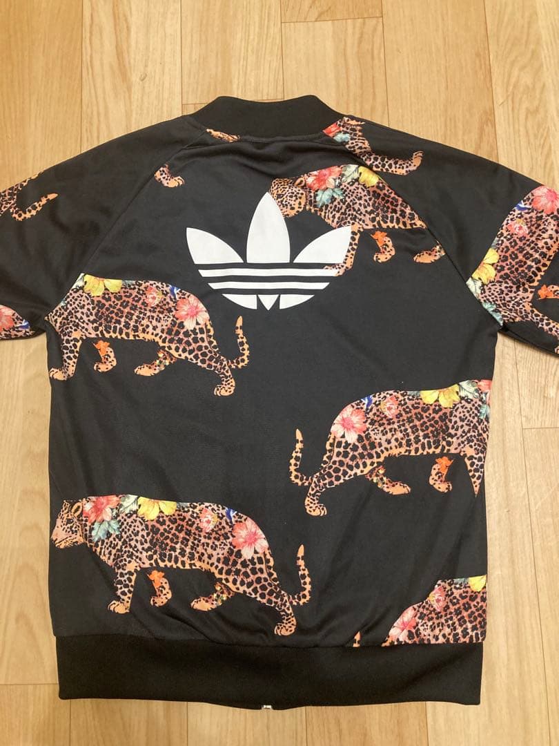 adidas ヒョウ柄　ジャガー柄　アディダス　トラックジャケット　ジャージ