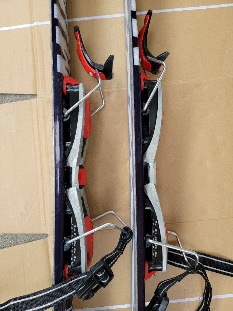 SALOMON MINIMAX 99 サロモン　スノーブレード