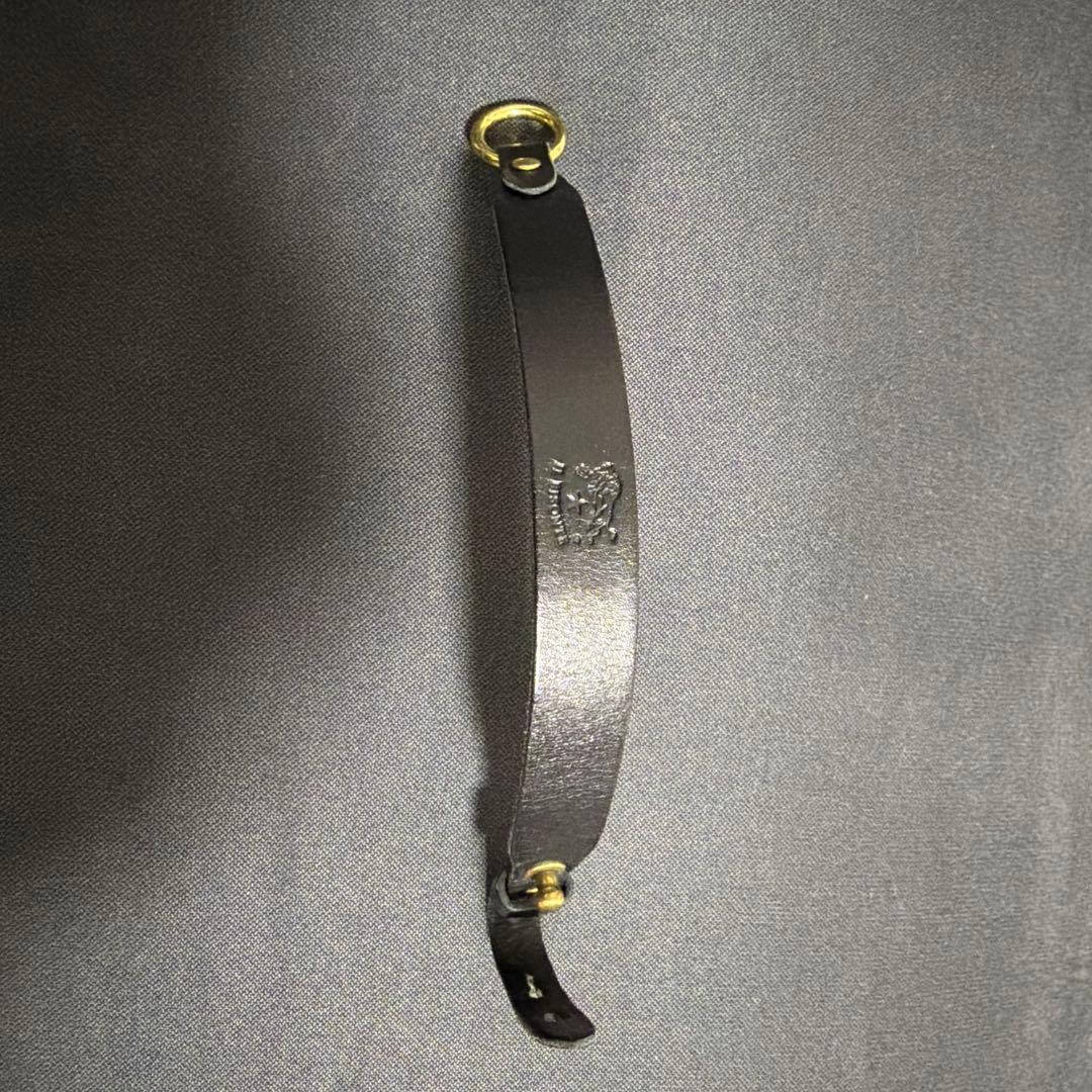 IL BISONTE（イルビゾンテ）のキーケース兼パース　ブレスレット付き