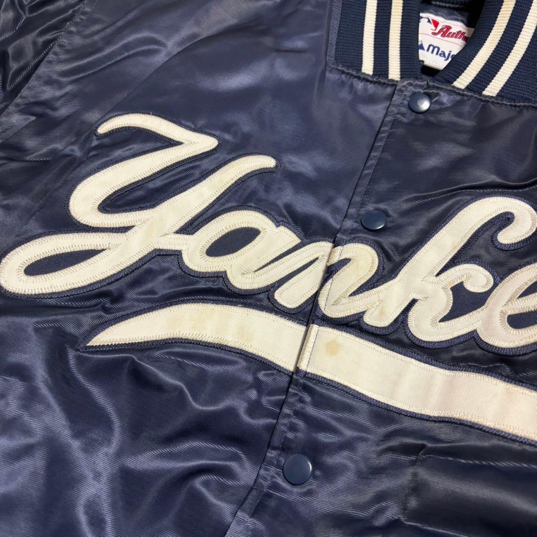 00's majestic ヤンキース　スタジャン　ネイビー　Lサイズ