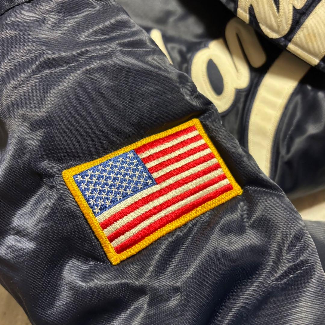 00's majestic ヤンキース　スタジャン　ネイビー　Lサイズ