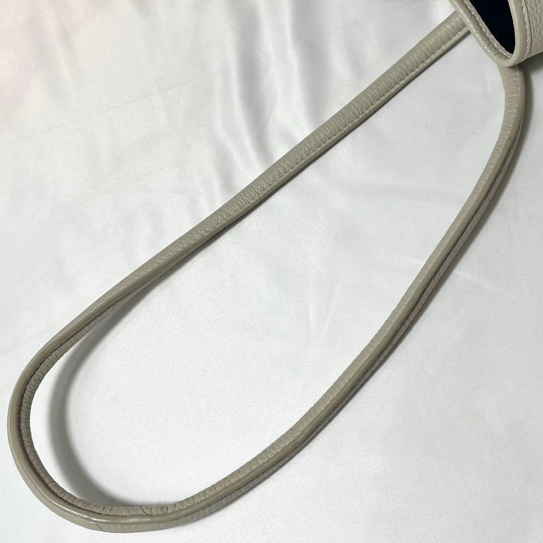 【美品】ヴァジック ボンド ナノ ショルダーバッグ 巾着型 2way アイボリー