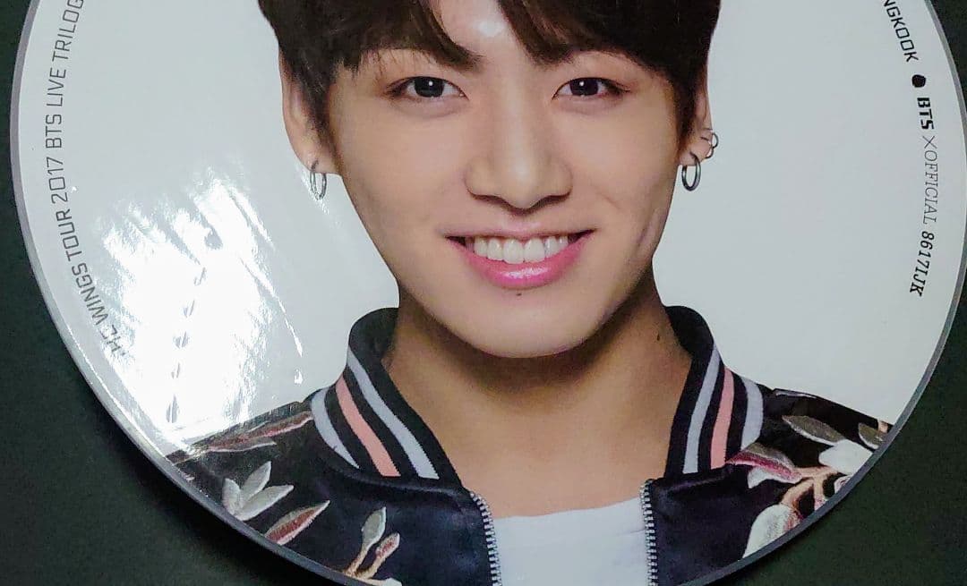 BTS 防弾少年団 JUNGKOOK ジョングク グク 公式 うちわ 3枚