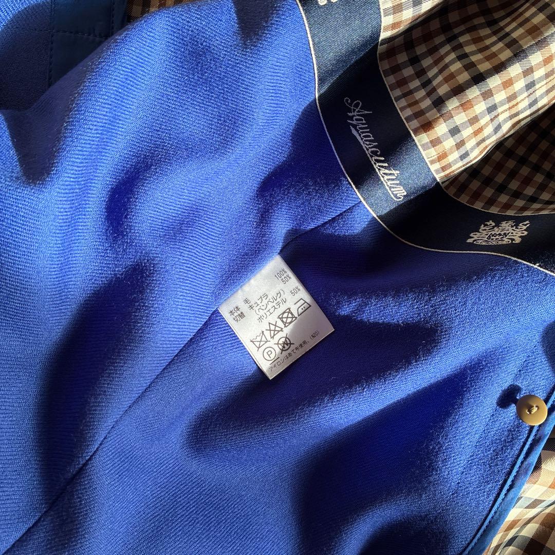 アクアスキュータムのトレンチコート