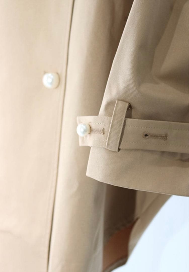 【最終お値下】AMLILEパール釦ドルマントレンチコート　BEG