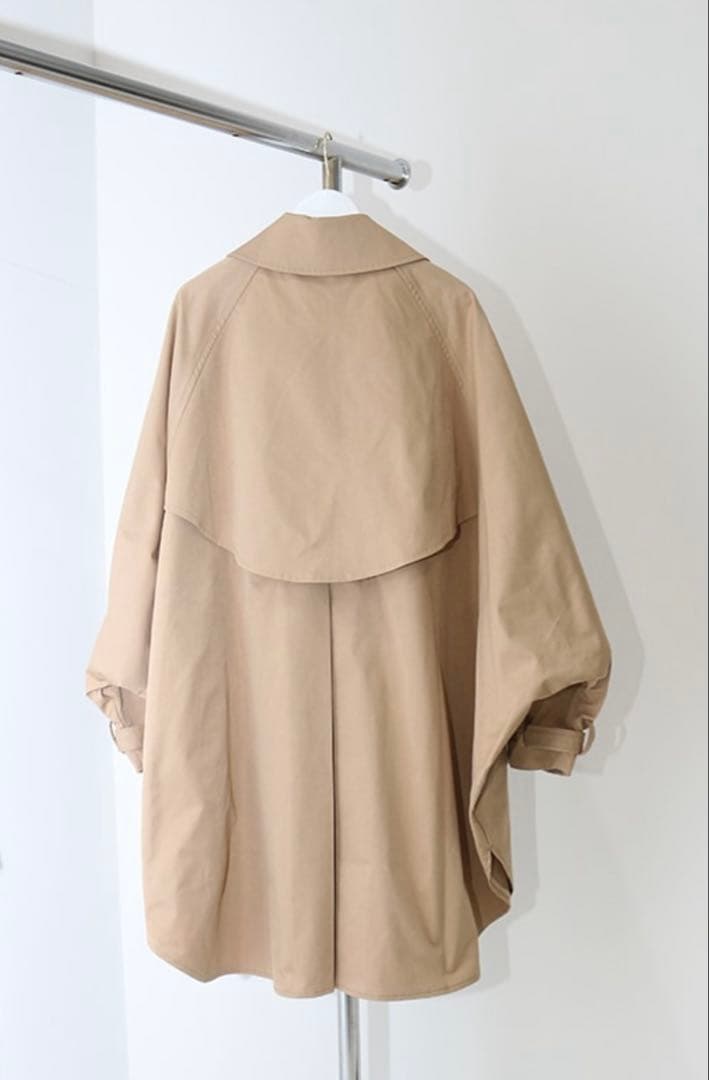 【最終お値下】AMLILEパール釦ドルマントレンチコート　BEG