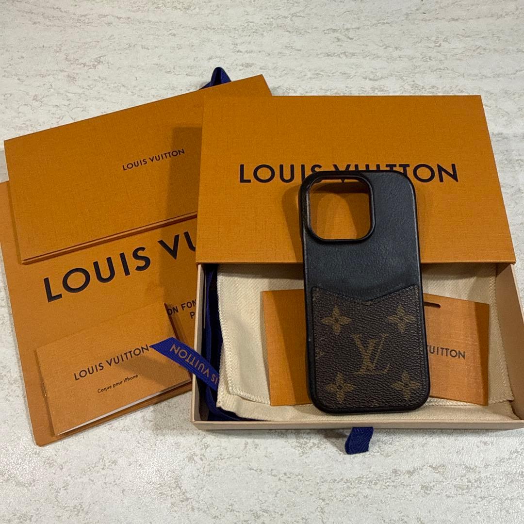 美品★Louis Vuitton iPhone16 pro 用ケース