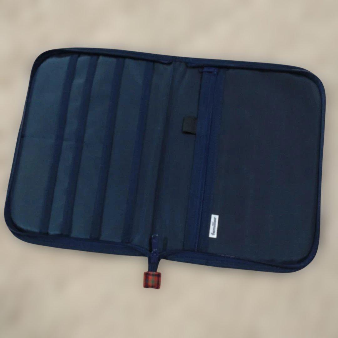 familiar　母子手帳ケース　大　ファミリア　赤チェック　A5