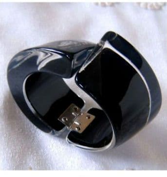 のりこみち　新品未使用 ANGELA CAPUTIクリア×ブラックバングル