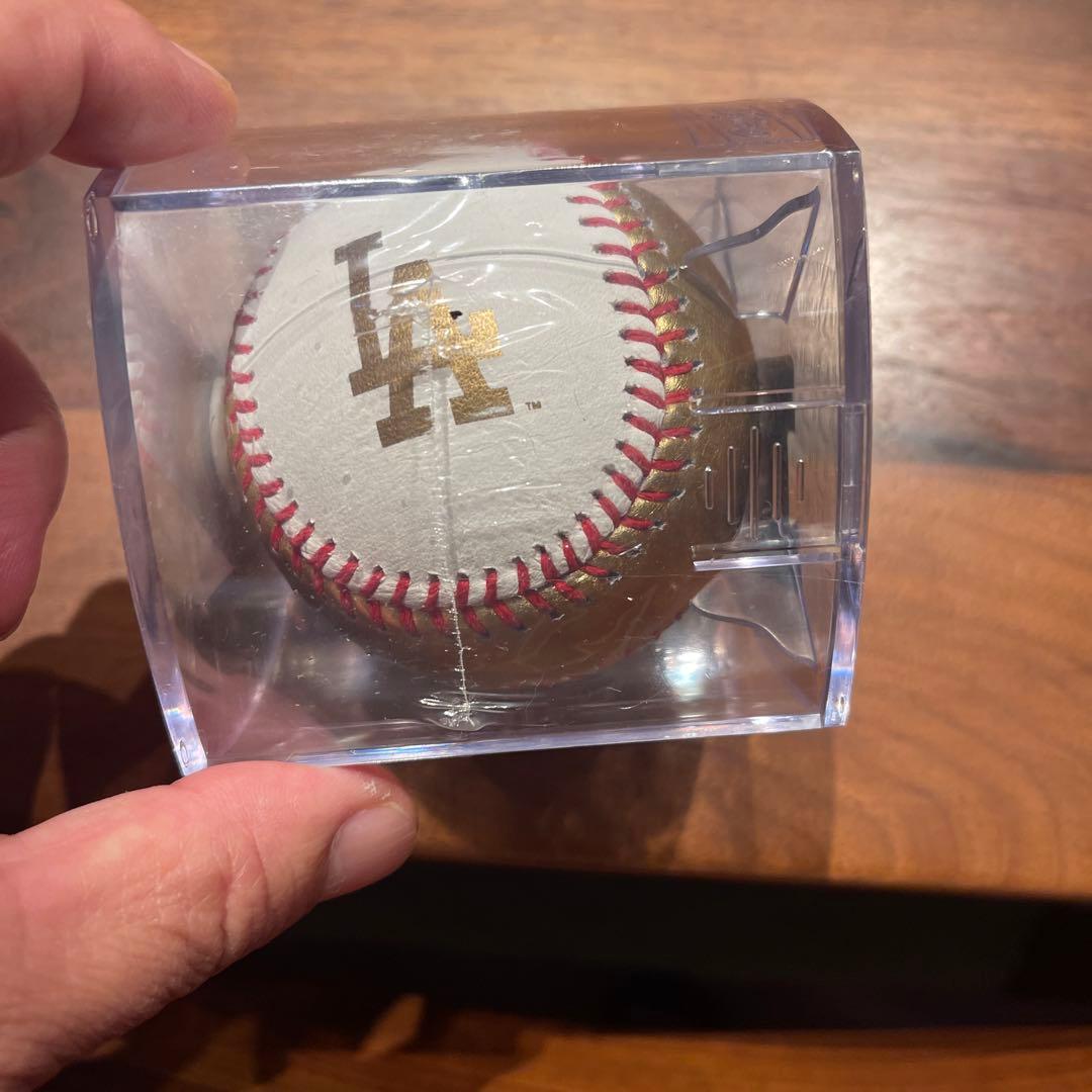 ロサンゼルス・ドジャース 2025年ワールドシリーズ記念ボール