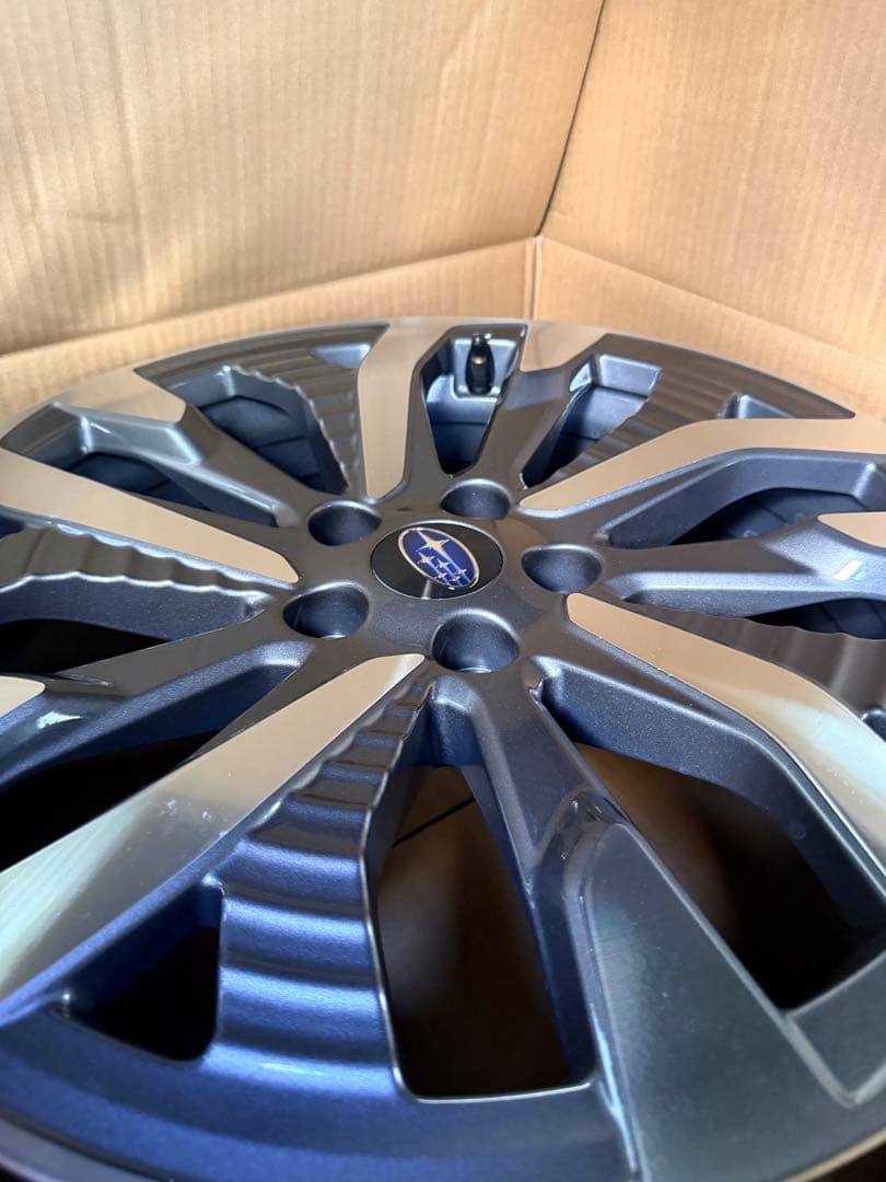 新車外し SLフォレスターPremium 19インチ純正ホイール 4本セット