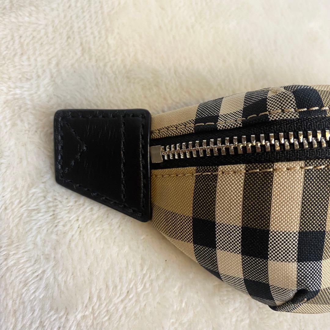 【専用】バーバリー ノバチェック ミニポーチ バッグチャーム キーリング
