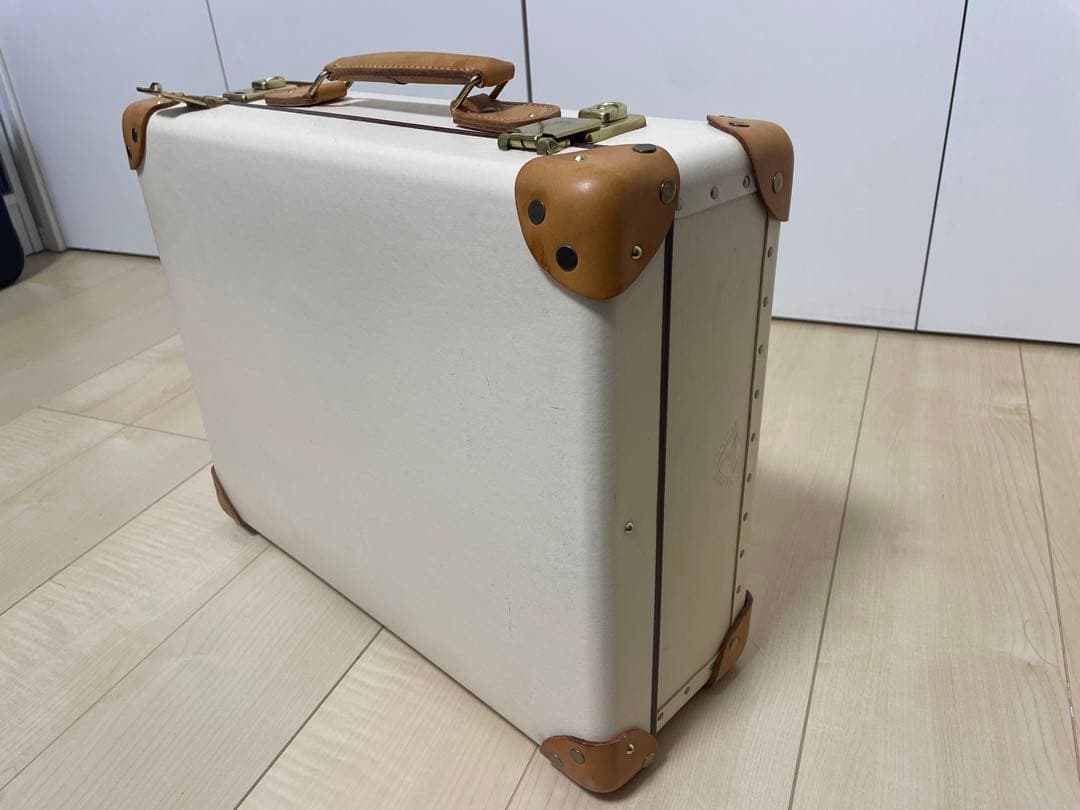 グローブトロッター エアキャビン サファリ 18インチ ベージュ