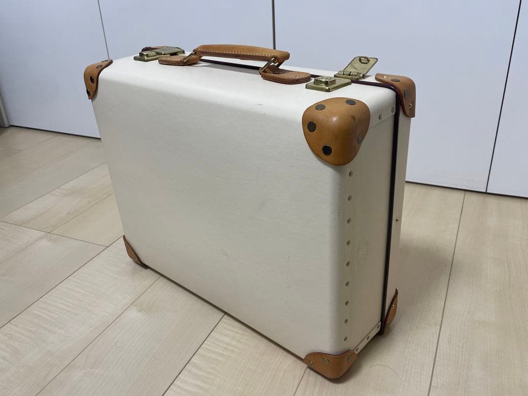 グローブトロッター エアキャビン サファリ 18インチ ベージュ