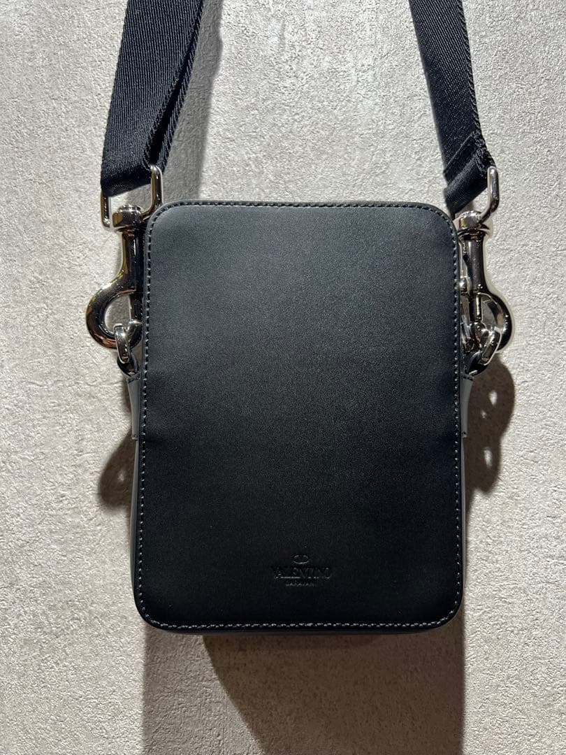 ヴァレンティノガラヴァーニ XY2B0943GUI ショルダーバッグ