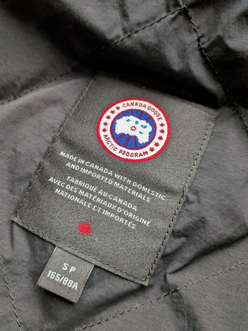 美品希少  ダウンベスト S