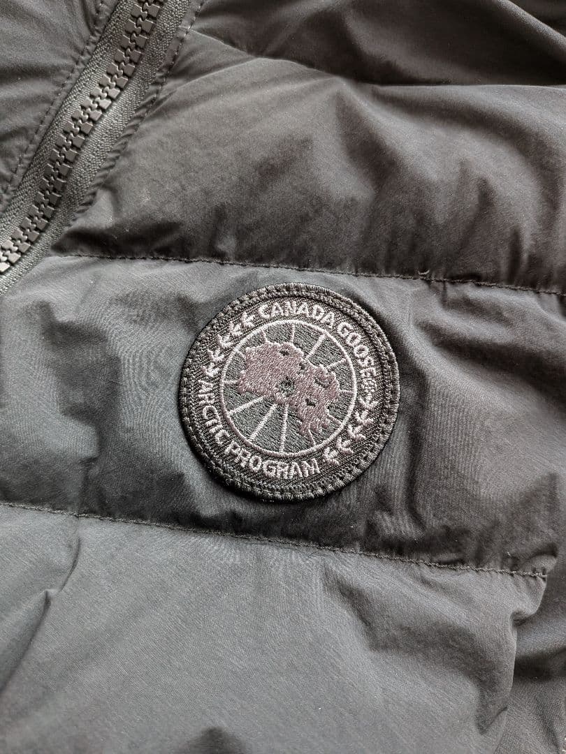 美品希少  ダウンベスト S