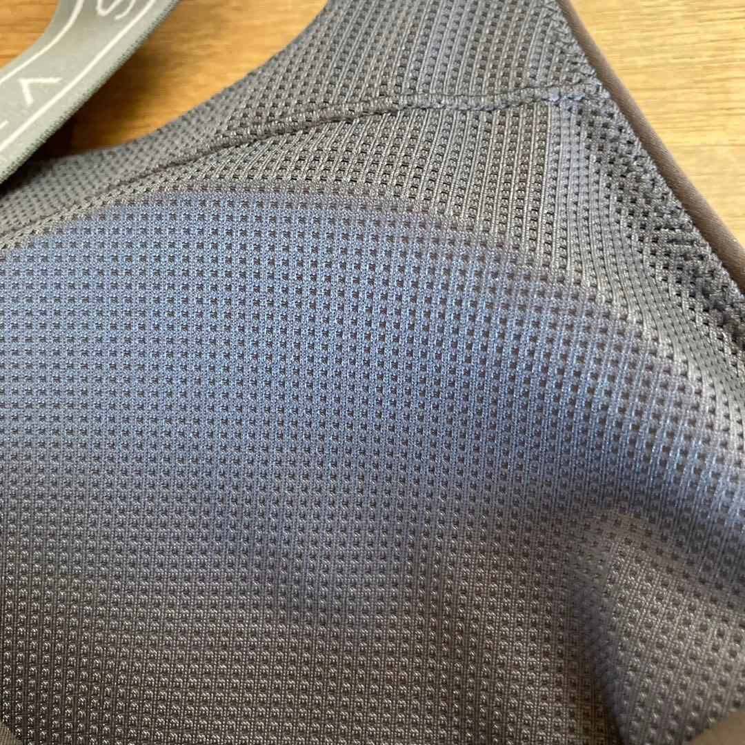 SUKALA バッククロスブラトップ M エスプレッソ