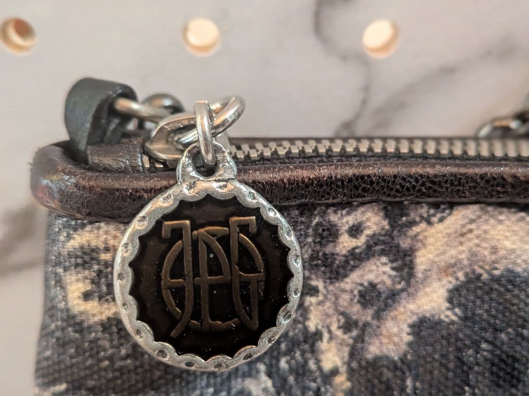 ジャンポールゴルチエ インポート チェーン付き柄クラッチバッグ