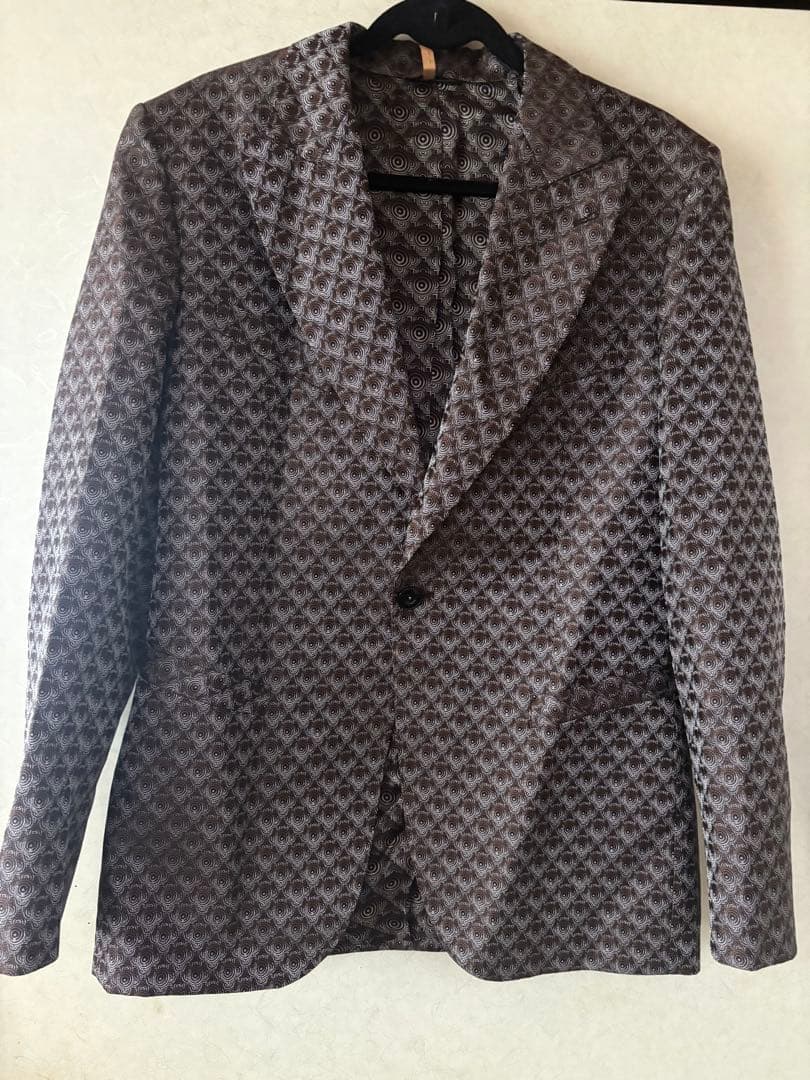 美品ゴルチェ ブラウン系模様入りスーツセット