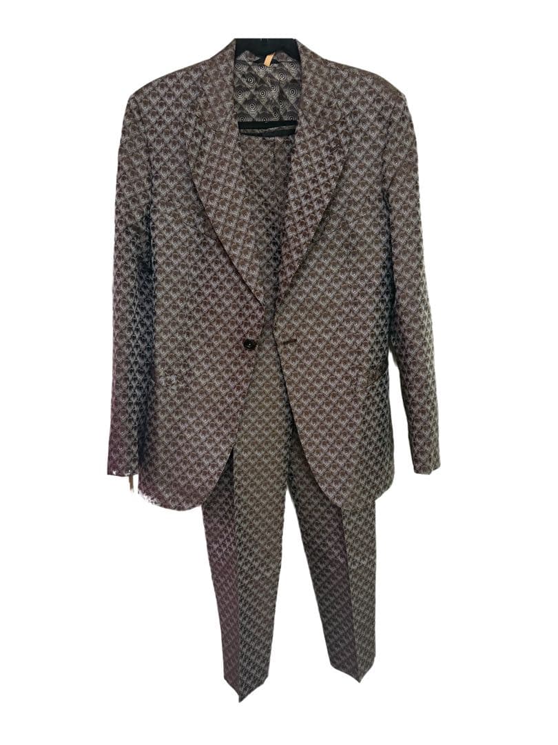 美品ゴルチェ ブラウン系模様入りスーツセット