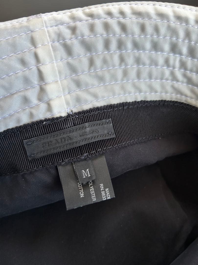 PRADA ナイロンバケットハットホワイト/ M