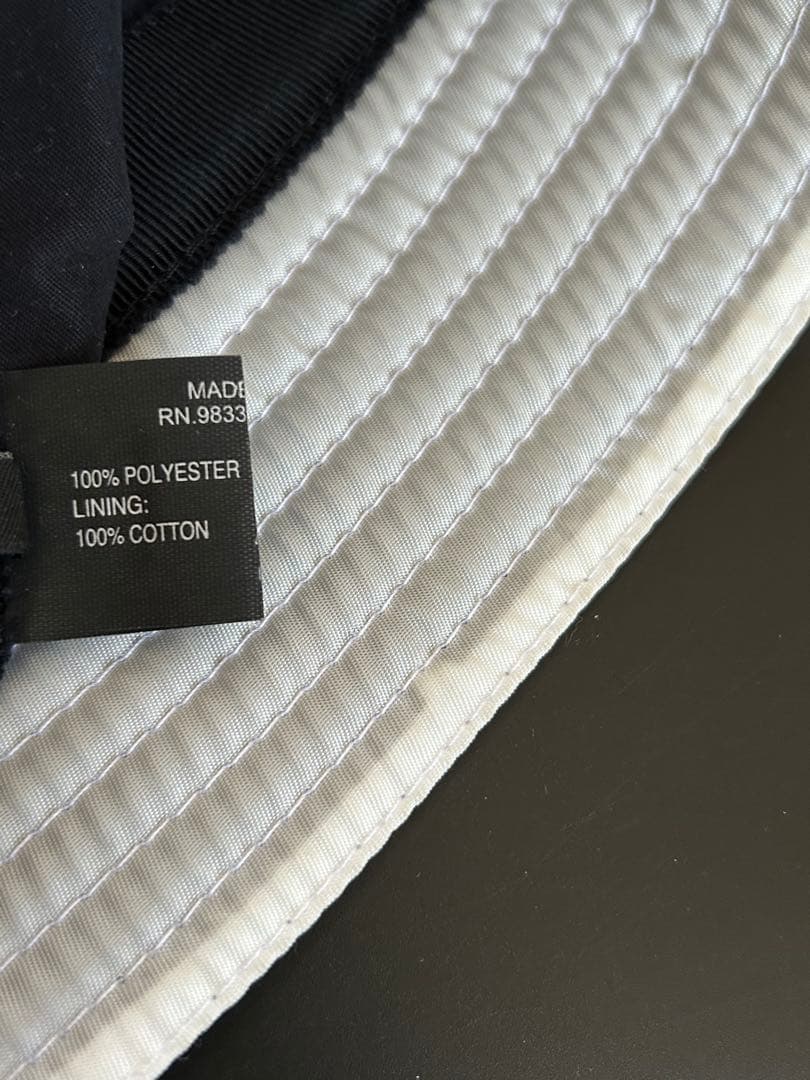 PRADA ナイロンバケットハットホワイト/ M