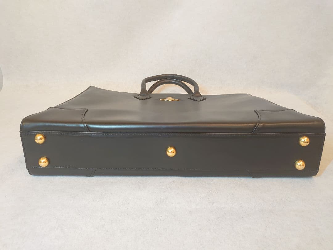 ヴィヴィアン・ウエストウッド　ビジネスバッグ