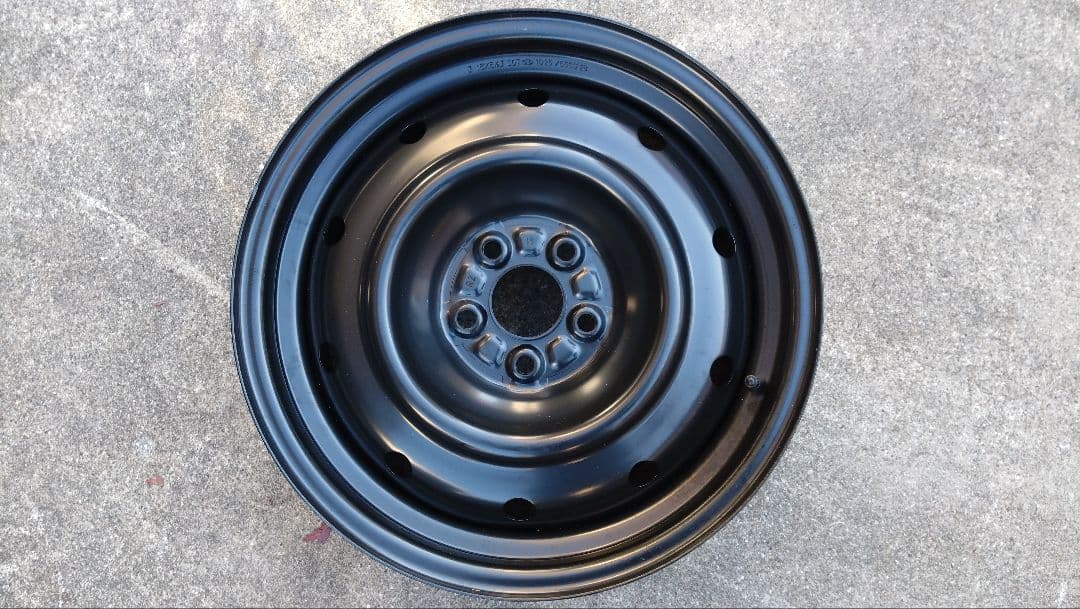 新車外し GR86純正 16インチ スチールホイール PCD100 5穴